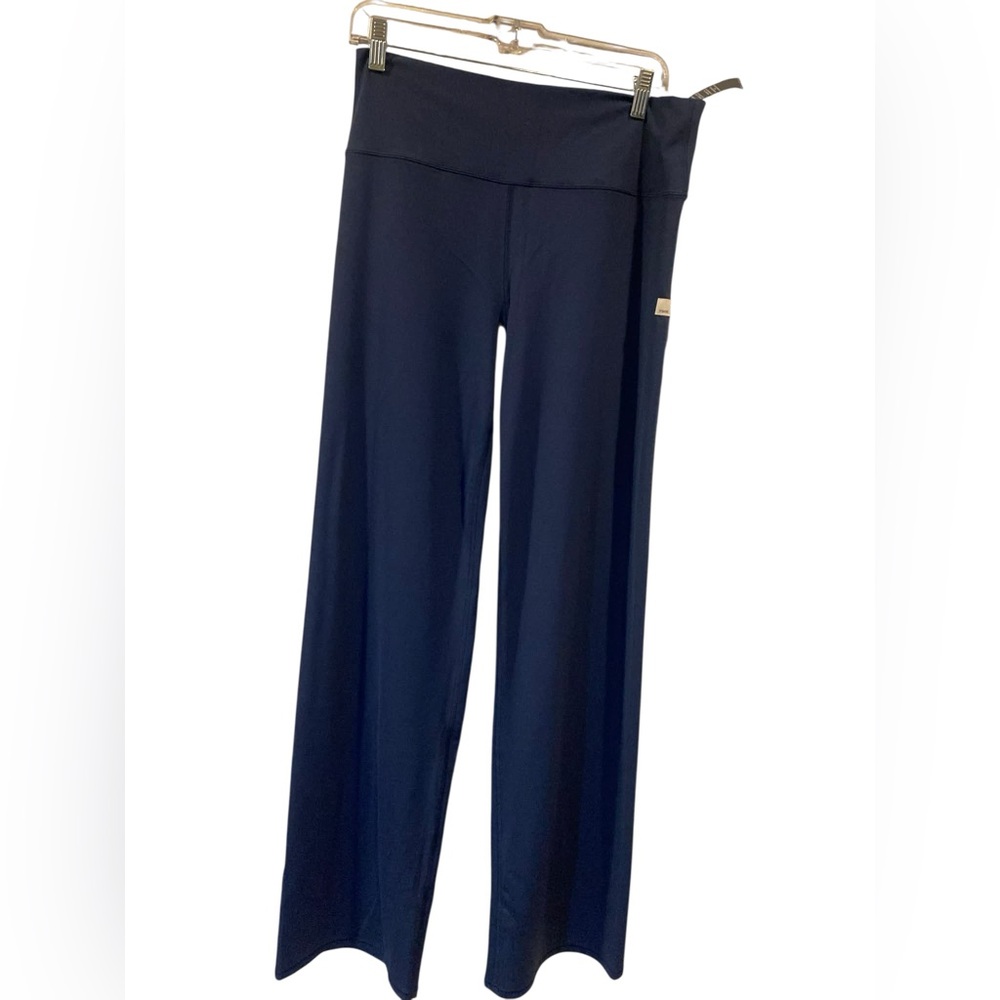 8. NWT Vuori all the feels straight leg BLUE COAST Size XS